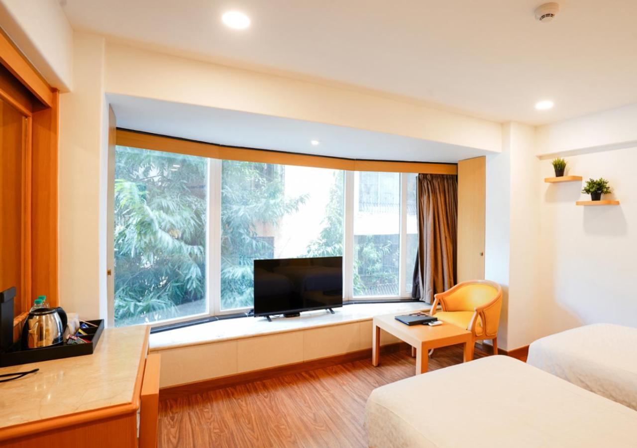 Hotel Bloom Boutique - Bandra Bombaj Exteriér fotografie