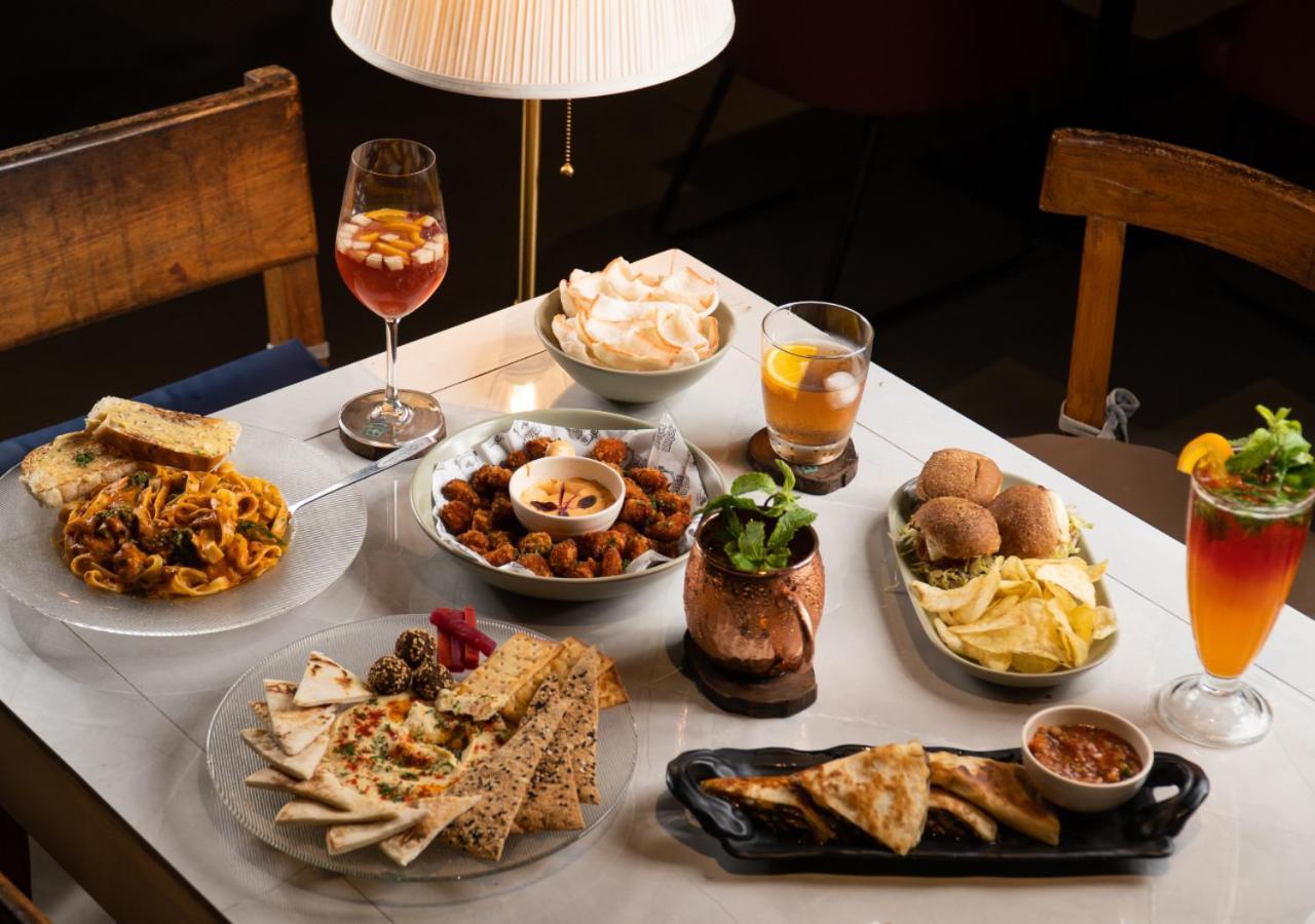 Hotel Bloom Boutique - Bandra Bombaj Exteriér fotografie